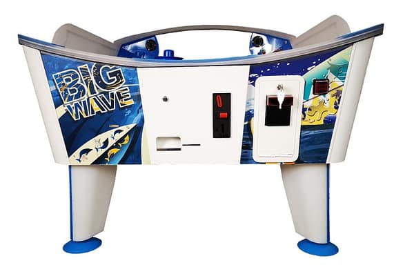 Big Wave Air Hockey — η πλευρά του κερματοδέκτη, αδιάβροχο τραπέζι air hockey WIK