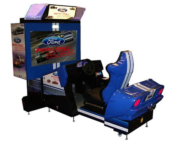 Ford Racing Full Blown — ολόκληρο το μηχάνημα με το κάθισμα-αυτοκίνητο