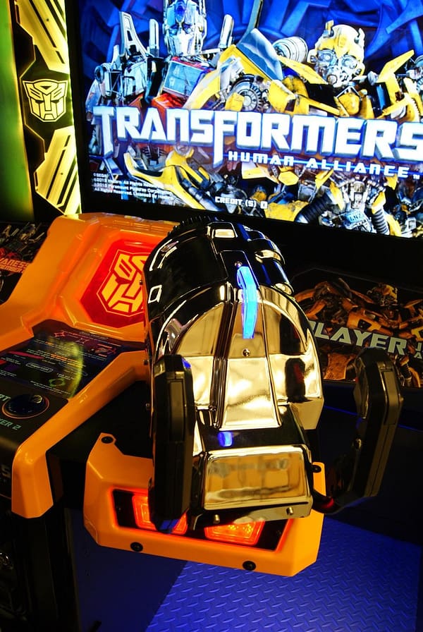 Transformers Human Alliance — η θέση του παίκτη με το όπλο από κοντά